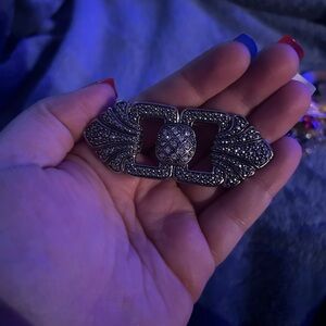 1991 Avon Bold Romance Art Deco Brooch